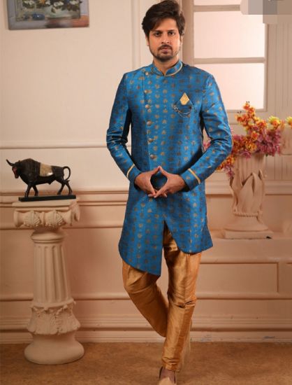 Indo Western-Vastra Vogue